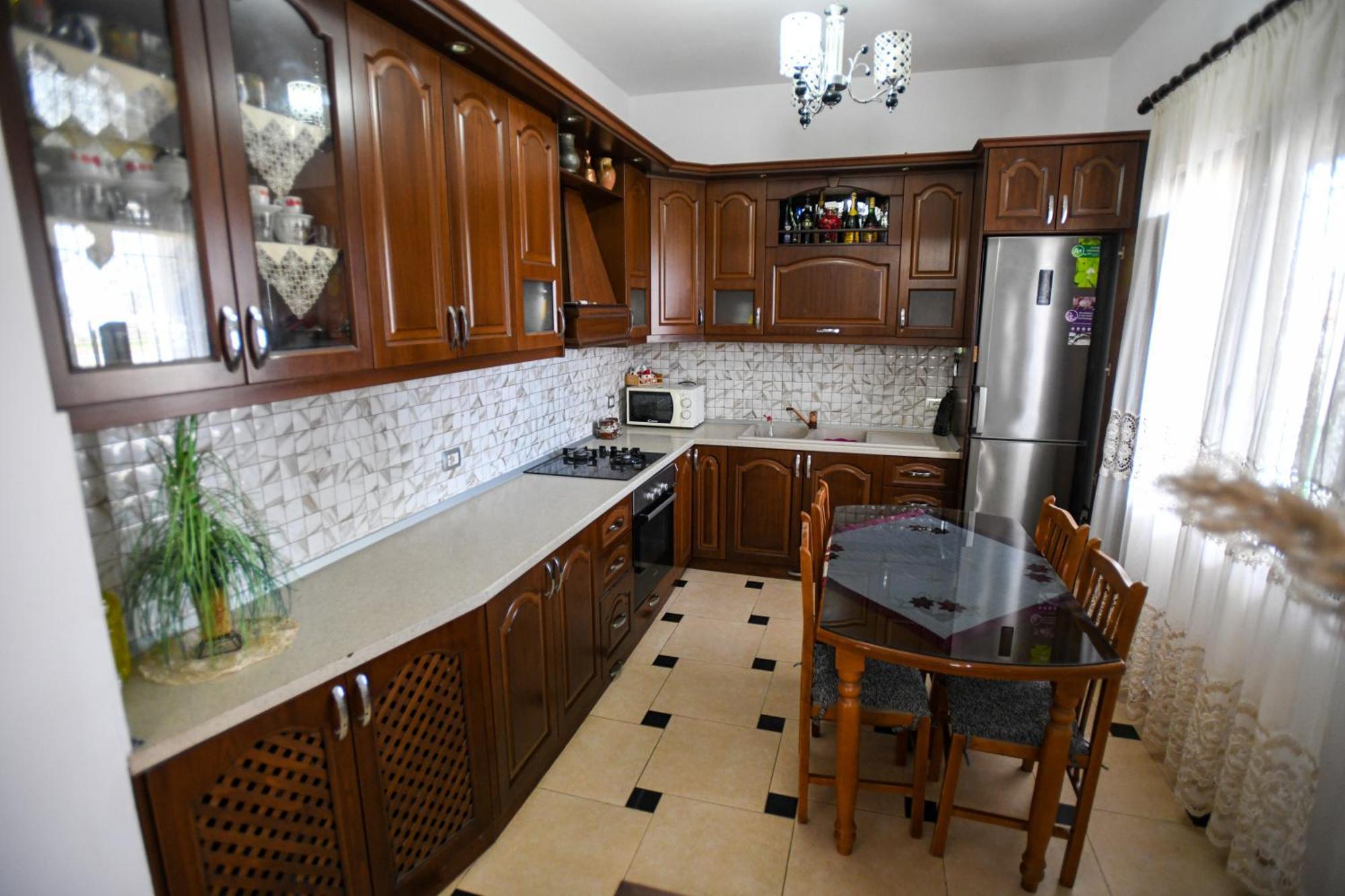 Villa Solitude Berat Buitenkant foto